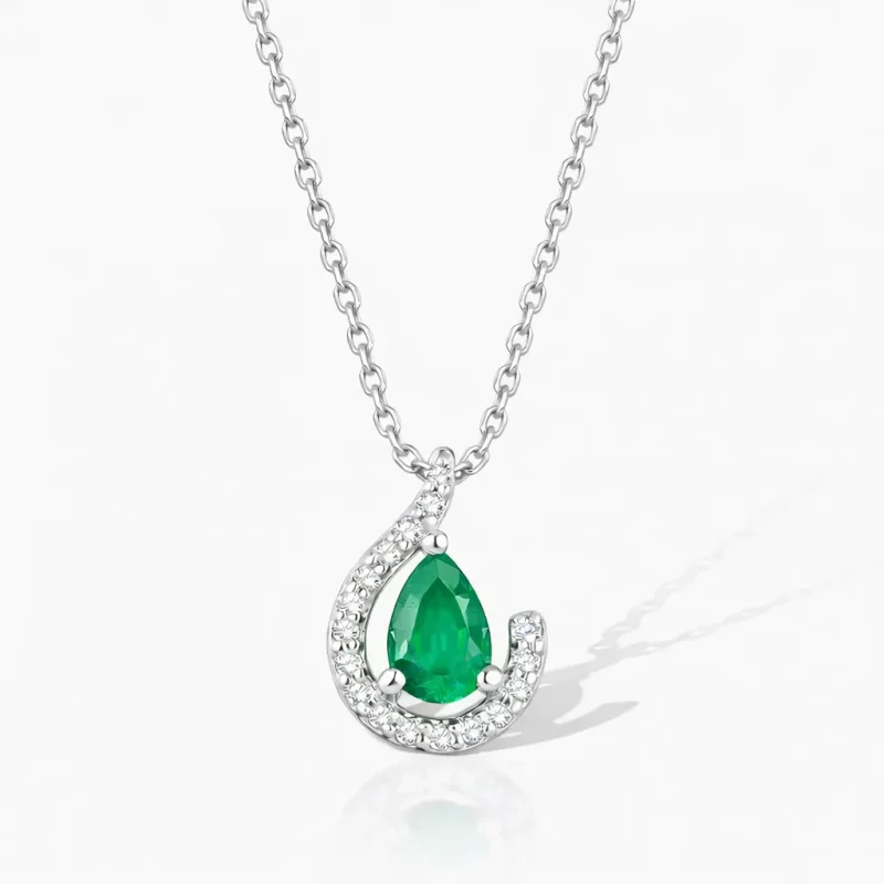 0.49 ct Zümrüt Kolye