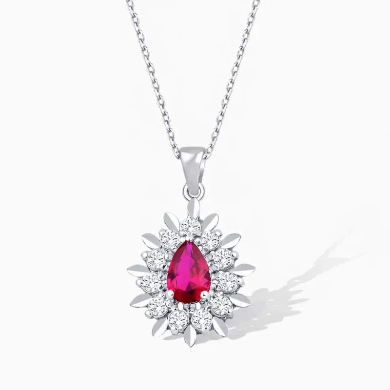 0.67 ct Yakut Kolye