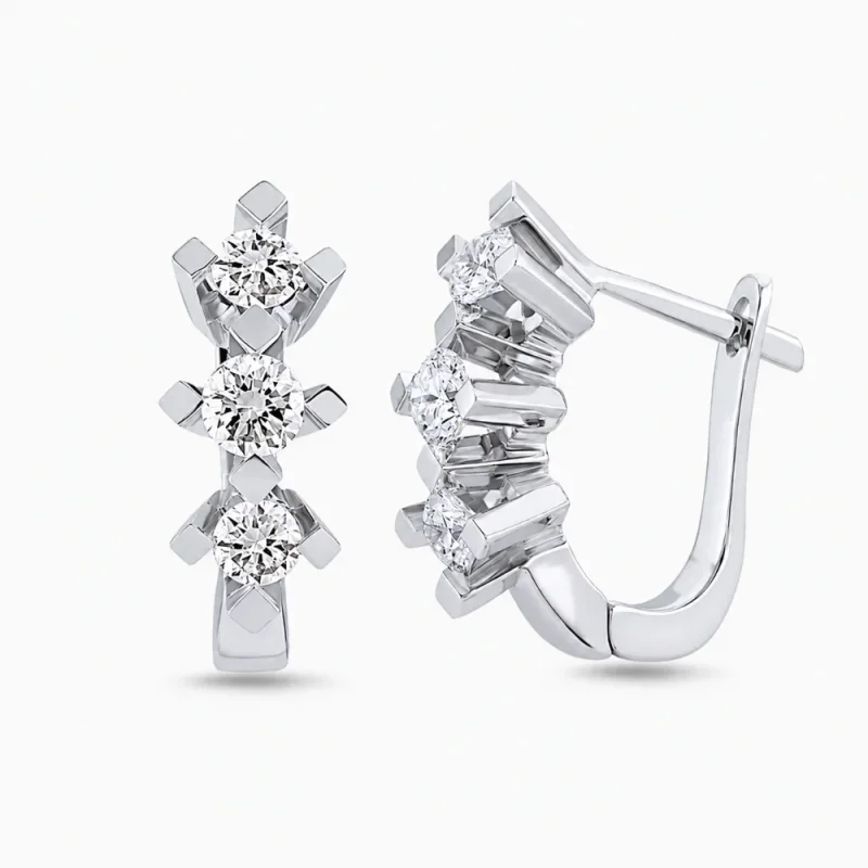 0.60 ct Pırlanta Tria Küpe