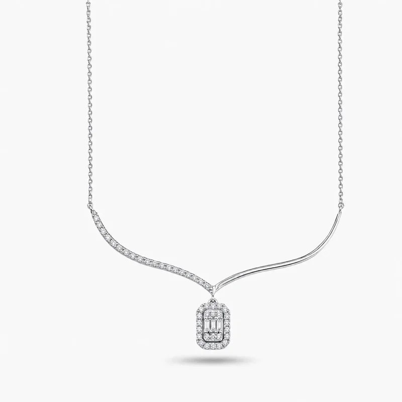0.26 ct Pırlanta Baget Kolye