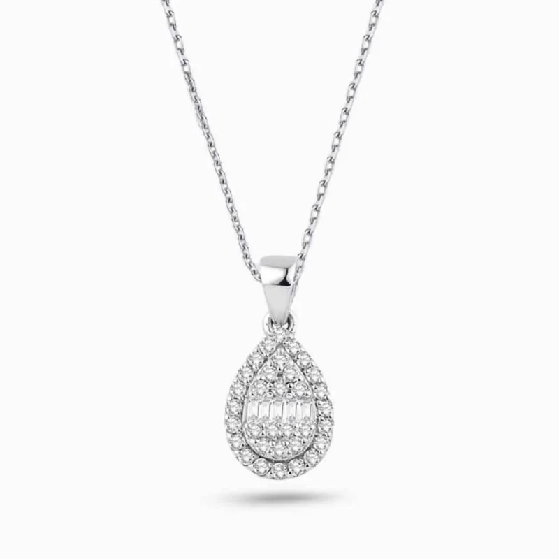 0.25 ct Pırlanta Baget Kolye
