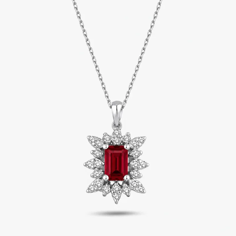 0.94 ct Yakut Kolye