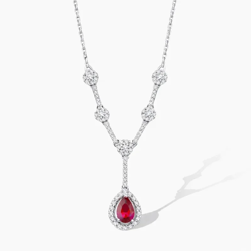 0.99 ct Yakut Kolye