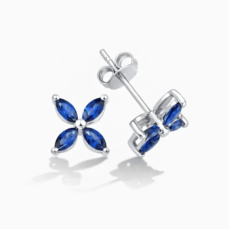0.72 ct Safir Küpe