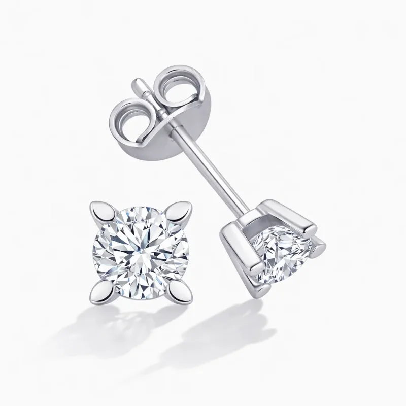0.70 ct Pırlanta Tektaş Küpe