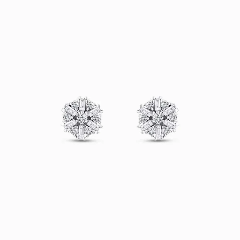 0.22 ct Pırlanta Baget Küpe
